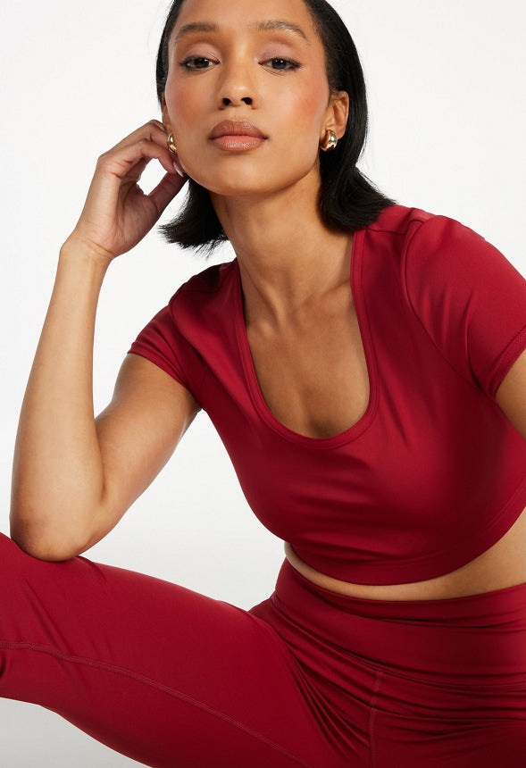Cropped Active Tee Biking Red