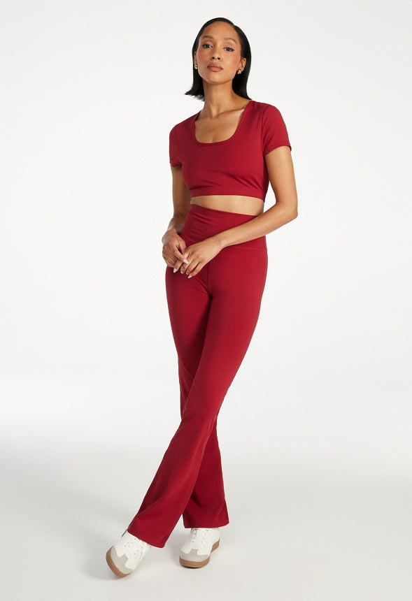 Cropped Active Tee Biking Red