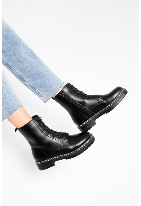 Ivet Lace-Up Boot Black