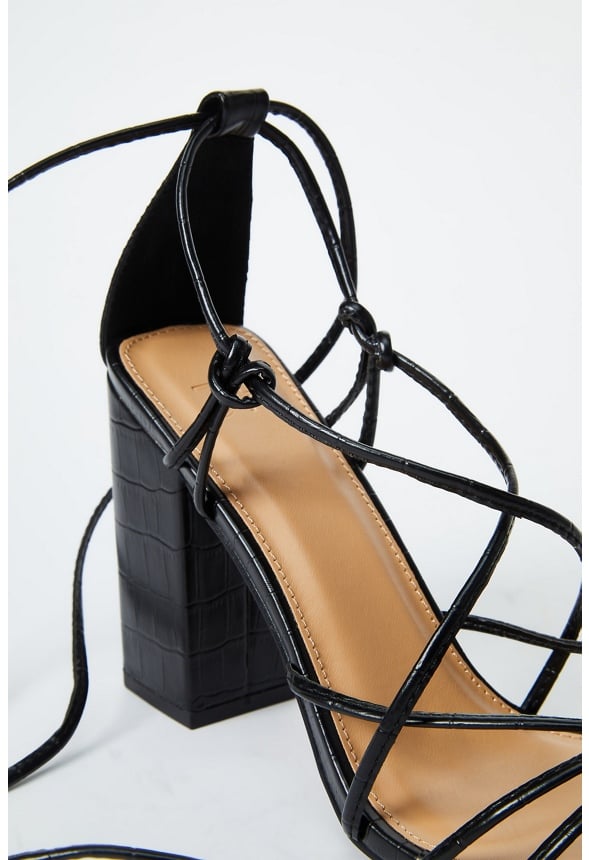 Dimona Strappy Block Heeled Sandal Black
