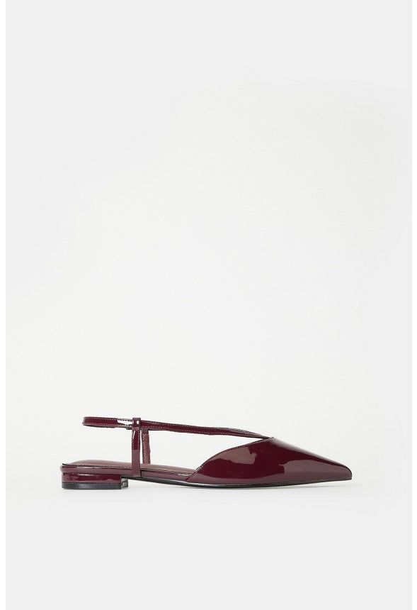 Adoria Pointed Toe Flat Maroon Banner