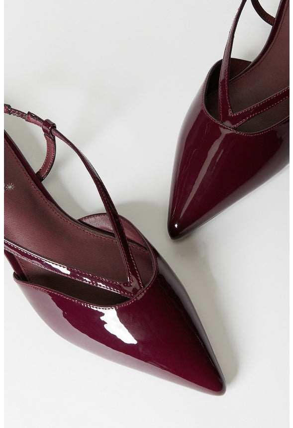 Adoria Pointed Toe Flat Maroon Banner