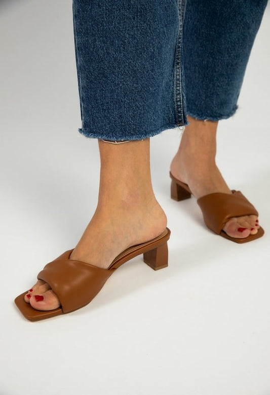 Caroline Mule Heeled Sandal Light Tan