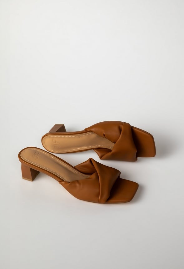 Caroline Mule Heeled Sandal Light Tan