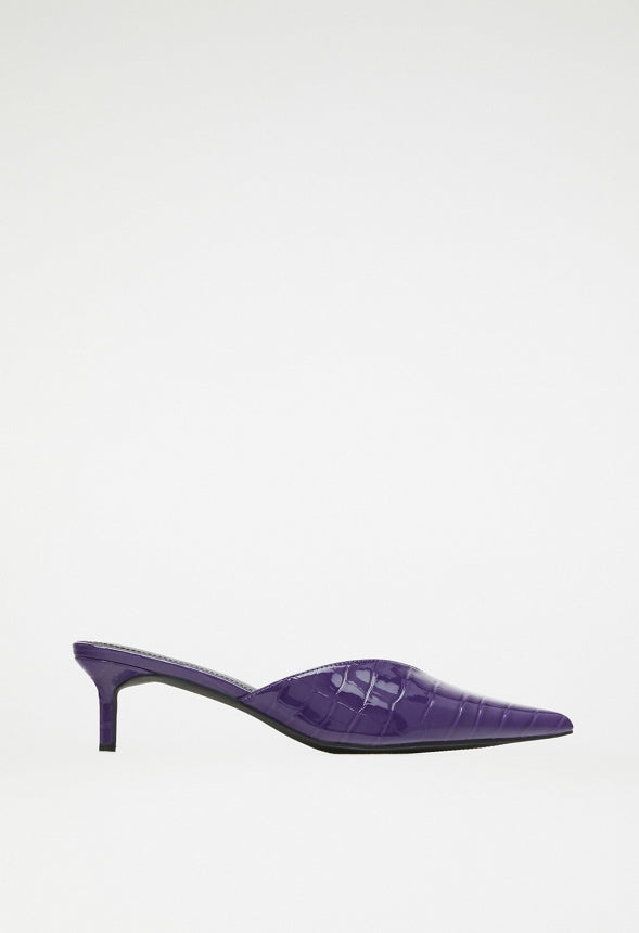 Iva Pointed Toe Court Acai