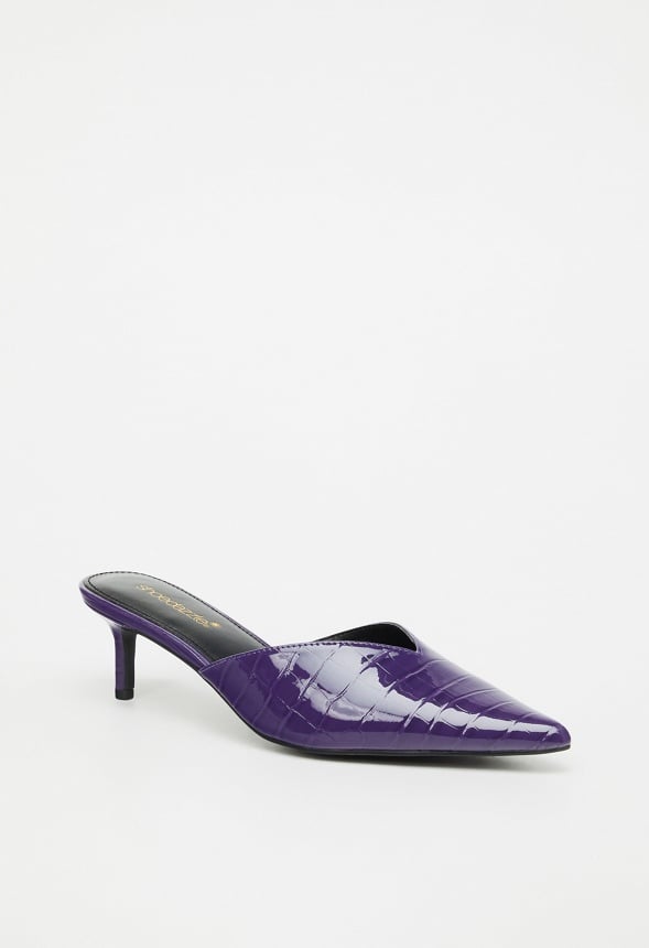 Iva Pointed Toe Court Acai