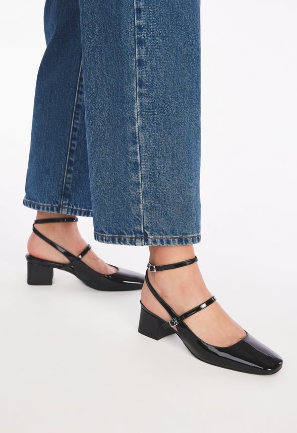 Quinnie Block Heeled Court Black
