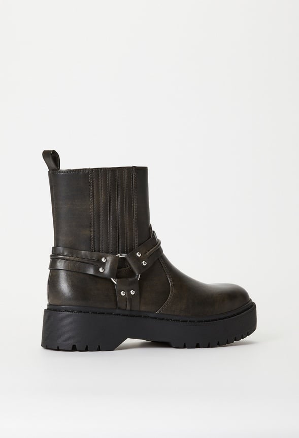 Beckett Chelsea Ankle Boot Distressed Black