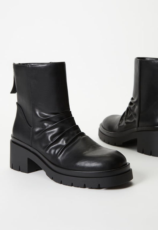 Finley Block Heeled Ankle Boot Black