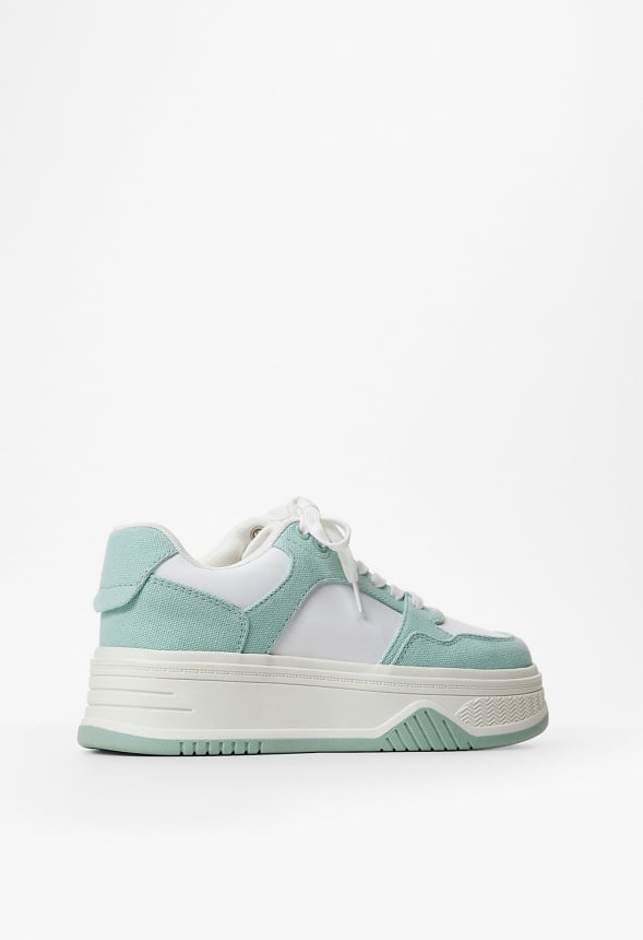 Billie Court Trainers Subtle Green/ Bright White