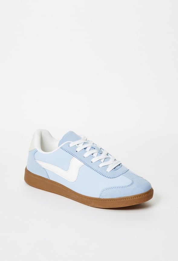 Demi Court Trainers Skyway Multi